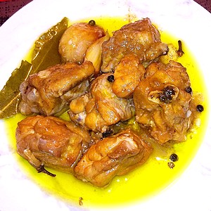 Pollo escabeche